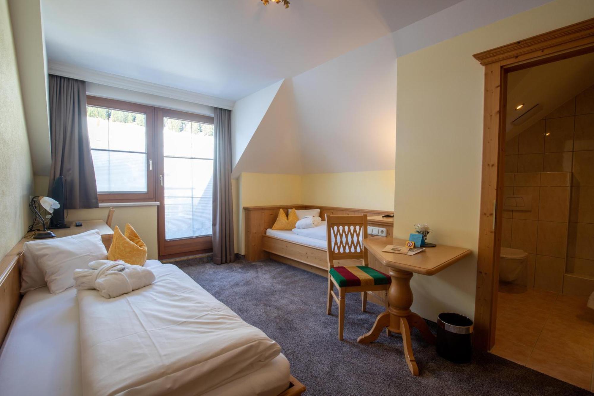 Alpenresidenz Trisanna Bed and Breakfast Ischgl Eksteriør billede